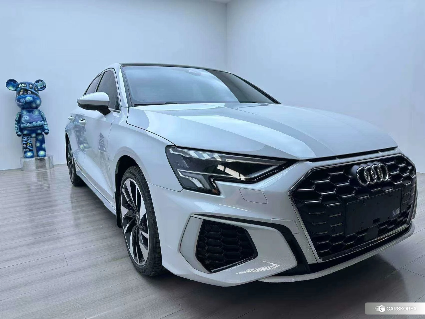 Audi A3 2023 Белый из Китая, фото 3