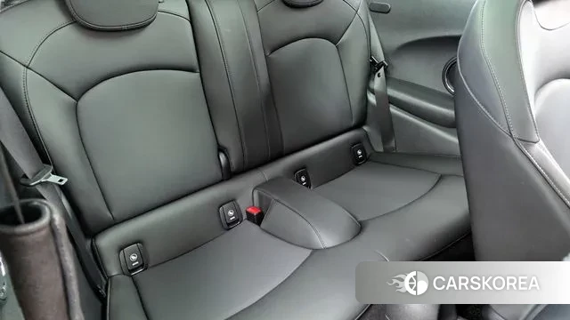 Mini Cooper 2020 Жемчужный цвет из Кореи, фото 3