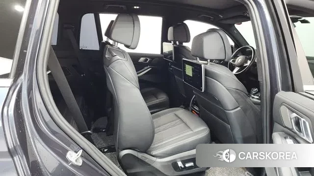 BMW X7 (G07) 2021 Серый из Кореи, фото 3