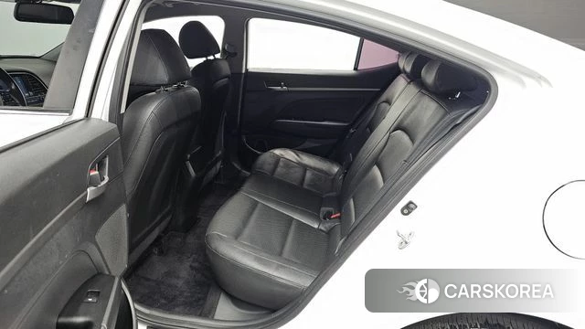 Hyundai Avante AD 2018 Белый из Кореи, фото 3