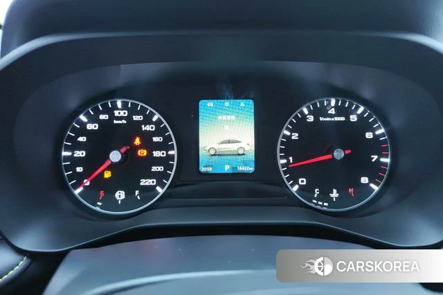 Roewe i5 2023 Темно-серый из Китая, фото 3