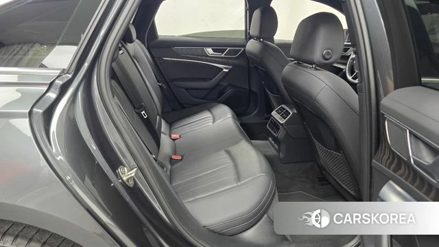 Audi A6 (C8) 2021 Серый из Кореи, фото 3