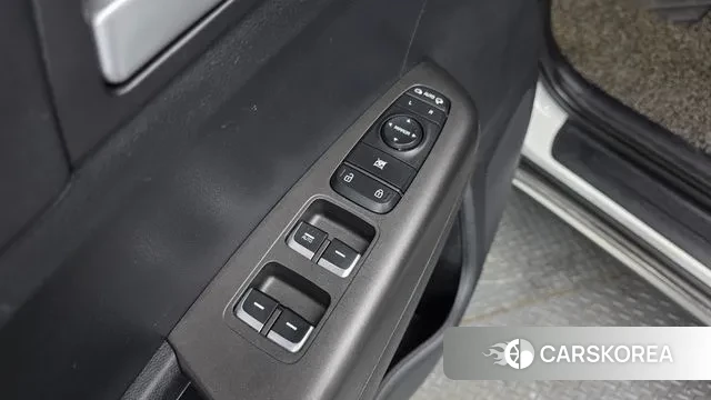 Kia Sportage The Bold 2021 Белый из Кореи, фото 3