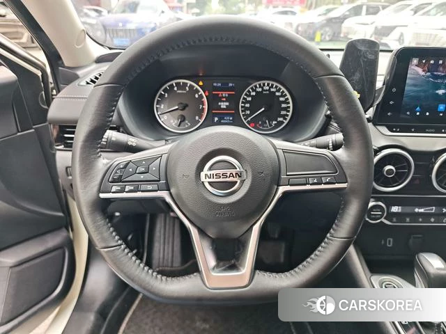 Nissan Xuan Yi 2023 Белый из Китая, фото 3