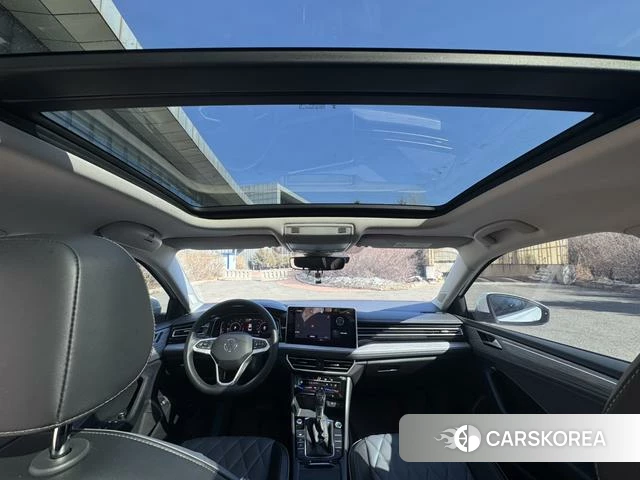 Volkswagen Sagitar 2022 Белый из Китая, фото 3