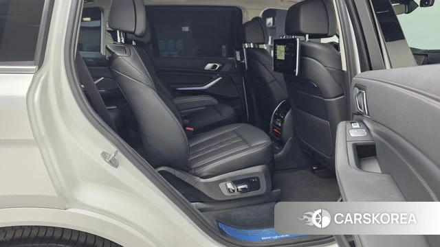 BMW X7 (G07) 2020 Белый из Кореи, фото 3