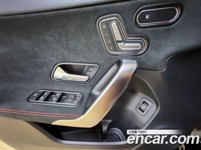 Mercedes-Benz A-Class W177 2024 Черный из Кореи, фото 3