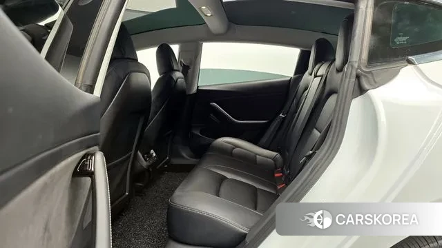 Tesla Model 3 2020 Белый из Кореи, фото 3