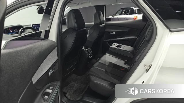 Peugeot 3008 second generation 2022 Белый из Кореи, фото 3
