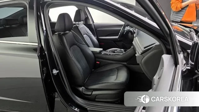 Hyundai Sonata (DN8) 2021 Черный из Кореи, фото 3