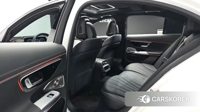 Mercedes-Benz E-Class W214 2025 Белый из Кореи, фото 3