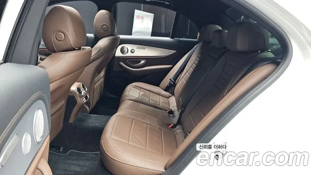 Mercedes-Benz E-Class W213 id 2634944 из Кореи 3