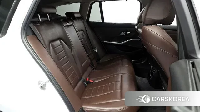 BMW 3 Series (G20) 2021 Белый из Кореи, фото 3