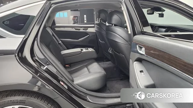 Genesis G80 2018 Черный из Кореи, фото 3