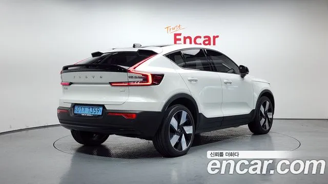 Volvo C40 Richards 2022 Белый из Кореи, фото 3