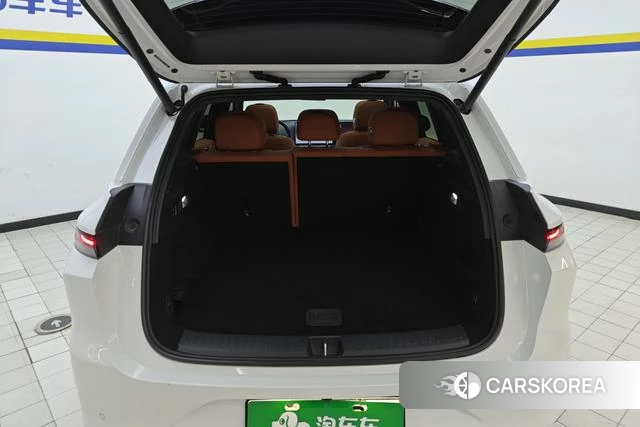 Ideal car Ideal L6 2024 Белый из Китая, фото 3