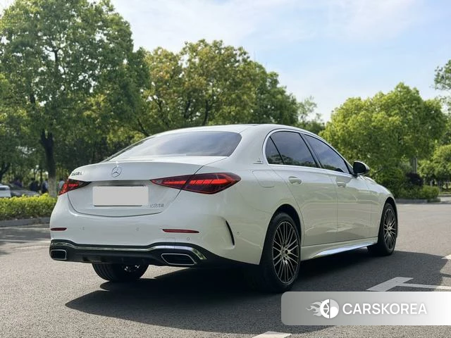 Mercedes-Benz Class C 2022 Белый из Китая, фото 3