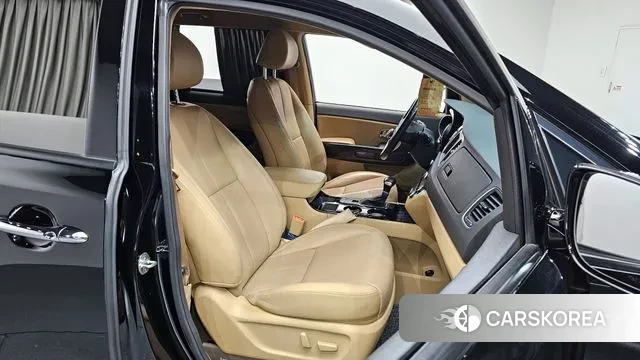 Kia The New Carnival 2018 Черный из Кореи, фото 3