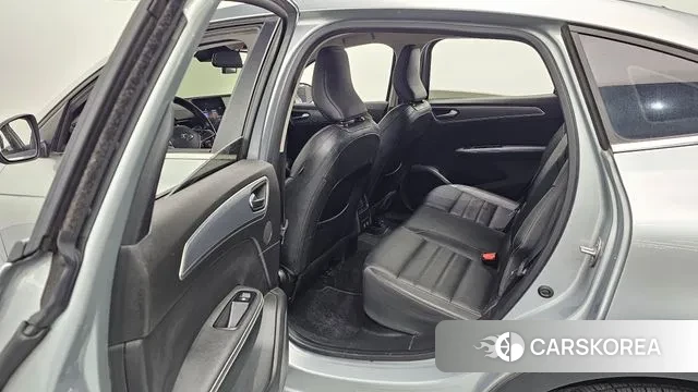 Renault Korea (Samsung) XM3 2021 Серебристо-серый из Кореи, фото 3