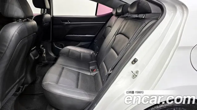 Hyundai Avante AD 2018 Белый из Кореи, фото 3