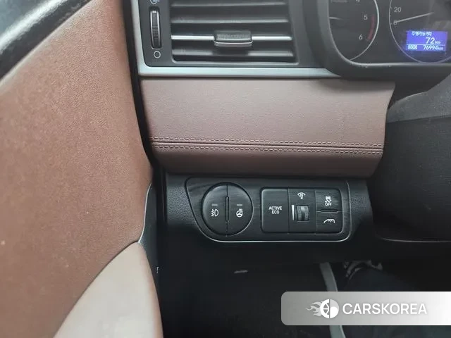 Hyundai The New Grand Starex 2019 Белый из Кореи, фото 3