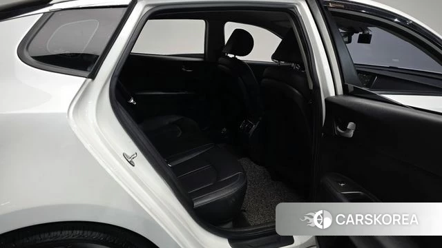 Kia The New K5 2nd generation 2018 Белый из Кореи, фото 3