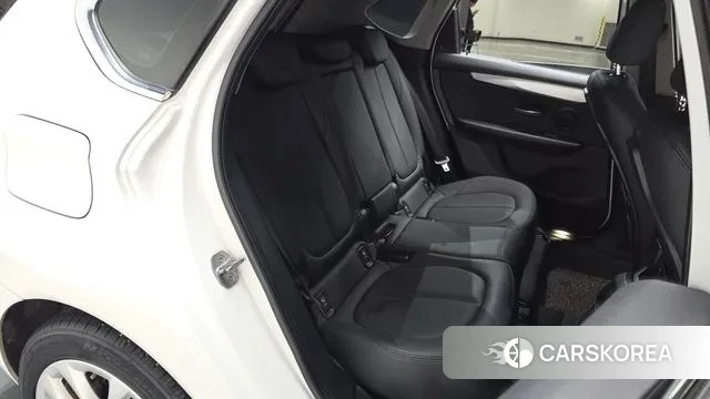 BMW 2 Series Active Tourer (F45) 2019 Белый из Кореи, фото 3