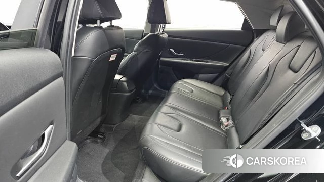 Hyundai Avante (CN7) 2022 Черный из Кореи, фото 3