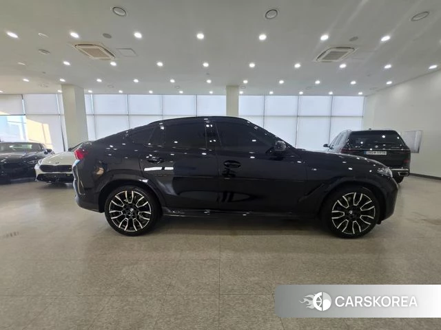 BMW X6 (G06) 2024 Черный из Кореи, фото 3
