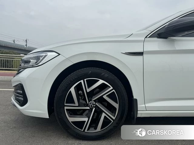 Volkswagen Sagitar 2023 Белый из Китая, фото 3