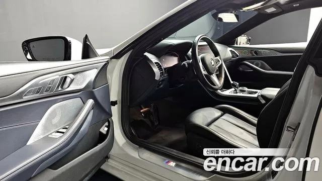 BMW 8 Series (G15) 2021 Белый из Кореи, фото 3