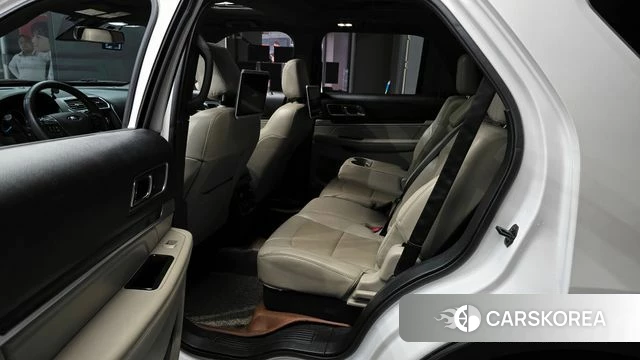 Ford Explorer 2018 Белый из Кореи, фото 3