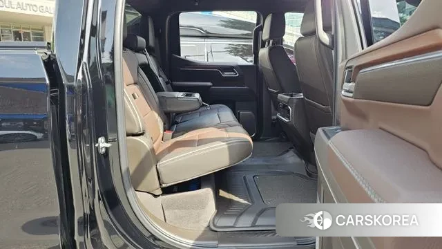 GMC Sierra 2024 Черный из Кореи, фото 3