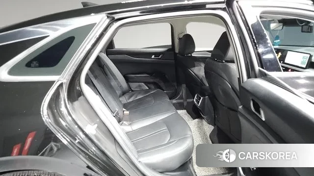 Kia The New K5 Hybrid 3rd generation 2024 Черный из Кореи, фото 3