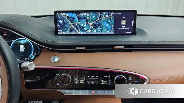 Genesis GV70 2022 Черный из Кореи, фото 3