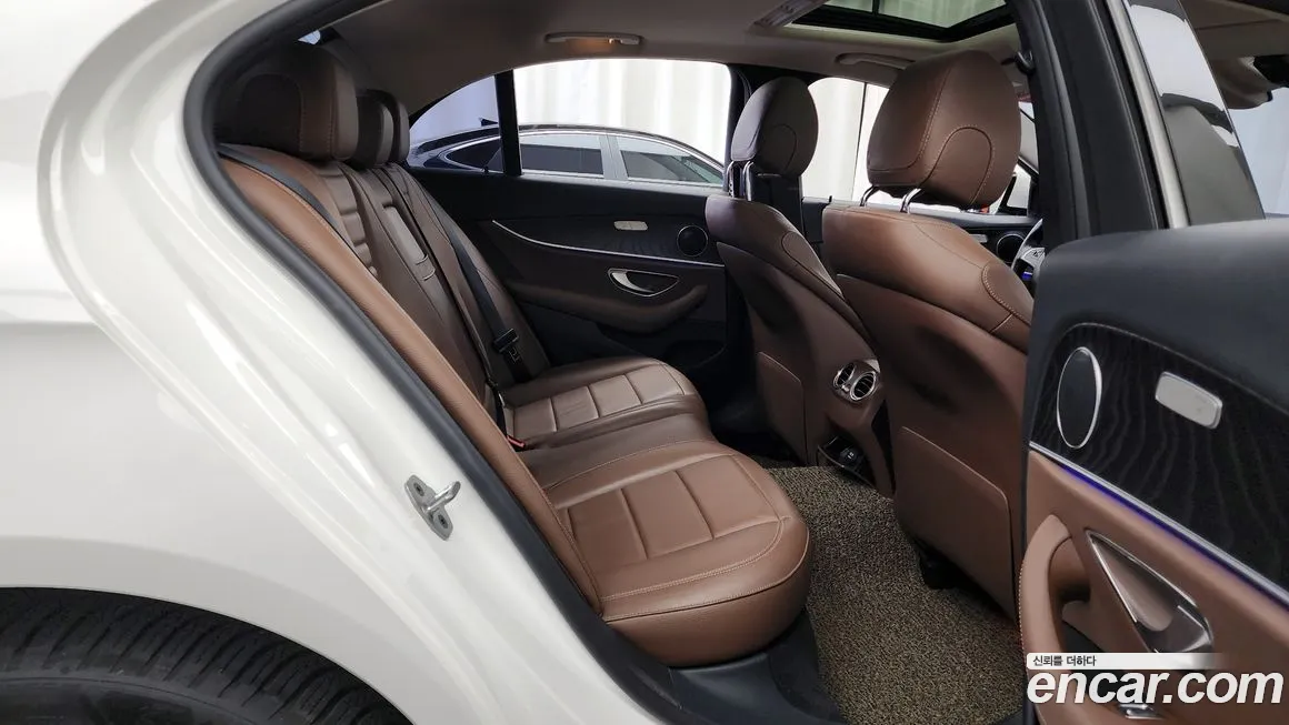 Mercedes-Benz E-Class W213 2018 Белый из Кореи, фото 3