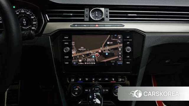 Volkswagen Arteon 2019 Белый из Кореи, фото 3
