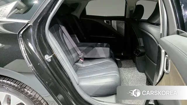 Kia K8 2023 Черный из Кореи, фото 3