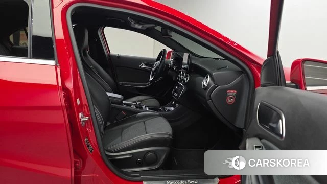 Mercedes-Benz A-Class W176 id 4385098 из Кореи 3