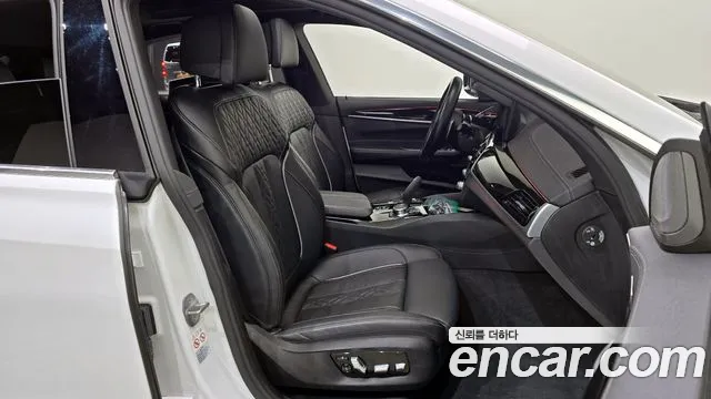 BMW 6 Series GT (G32) id 2716054 из Кореи 3