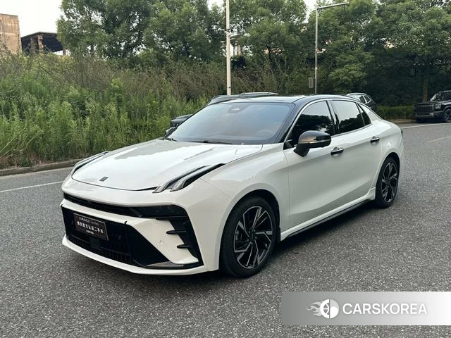 Lynk 03 2024 Белый из Китая, фото 3
