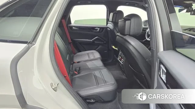 Porsche Cayenne (PO536) 2022 Серебристо-серый из Кореи, фото 3