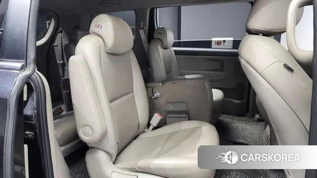 Kia The New Carnival 2018 Серый из Кореи, фото 3