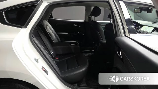 Kia K7 Premier 2020 Белый из Кореи, фото 3