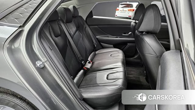 Hyundai The New Avante (CN7) 2024 Серый из Кореи, фото 3