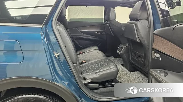 Peugeot 5008 second generation 2024 Синий из Кореи, фото 3