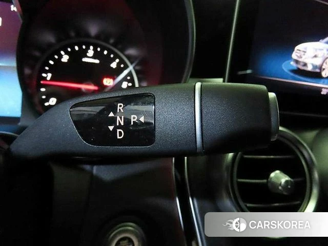 Mercedes-Benz C-Class W205 2019 Черный из Кореи, фото 3
