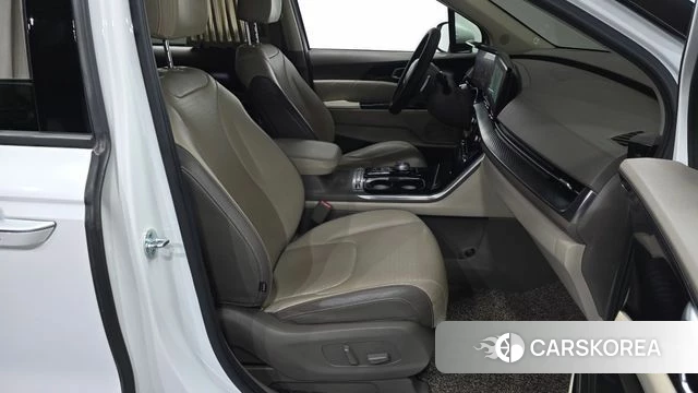 Kia Carnival 4th generation 2022 Белый из Кореи, фото 3