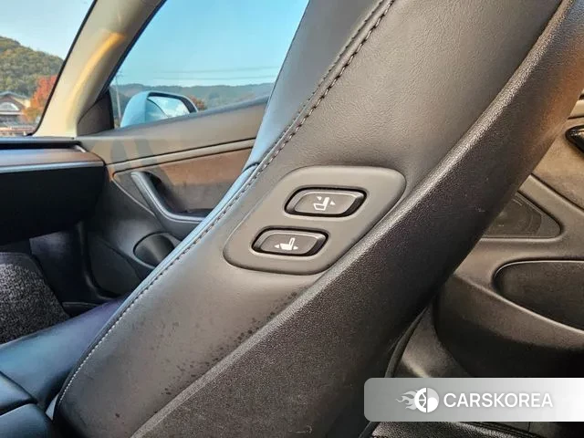 Tesla Model 3 2020 Белый из Кореи, фото 3