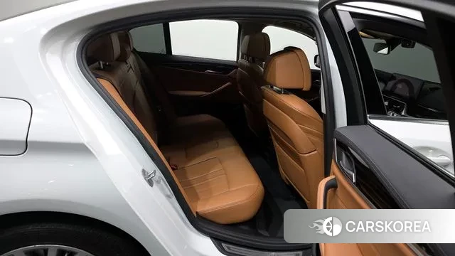 BMW 5 Series (G30) 2020 Белый из Кореи, фото 3